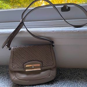 Leather Coach Crossbody Bag Purse | Gray / Taupe / Silver